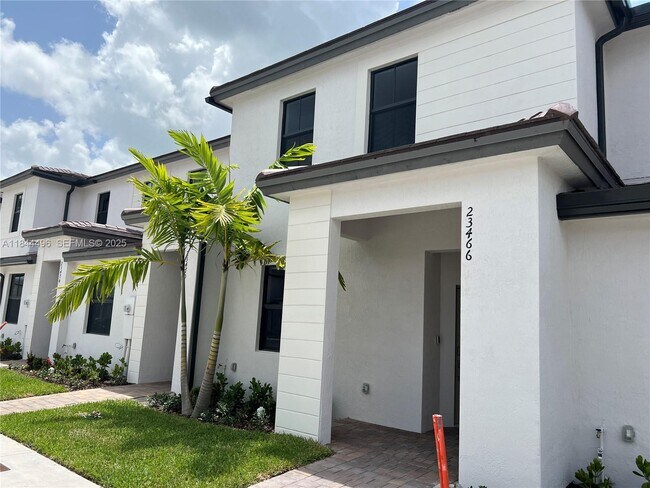 Photo - 23466 SW 127th Pl