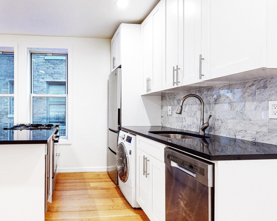 Photo - Edgecombe Avenue Unit 3E