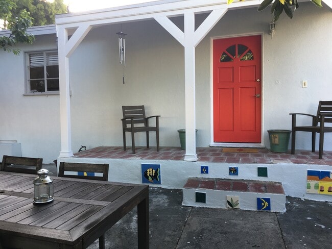 Building Photo - 12861 Panama St Unit Front