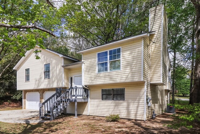 Photo - 2686 Lantern Trail