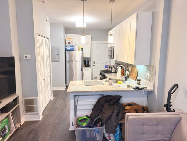 Photo - 1433 N Cleaver St