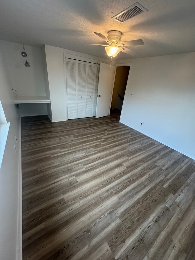 Photo - 1825 Flagg Ave