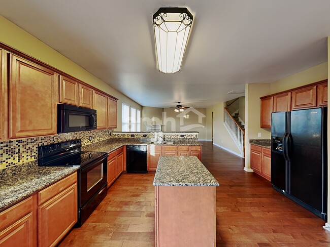Photo - 1012 Flaxton St