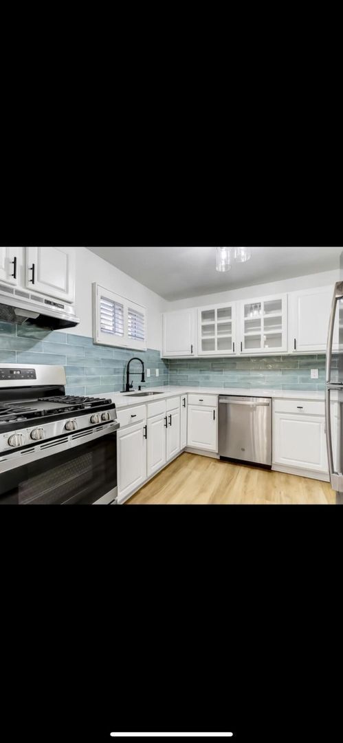 Building Photo - 5632 Kingsport Dr Rental