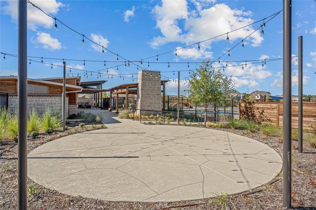 Photo - 7917 Gilbert St