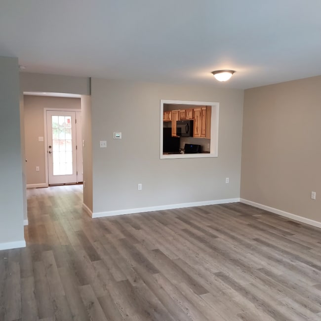 Photo - 106 Ridge Ct