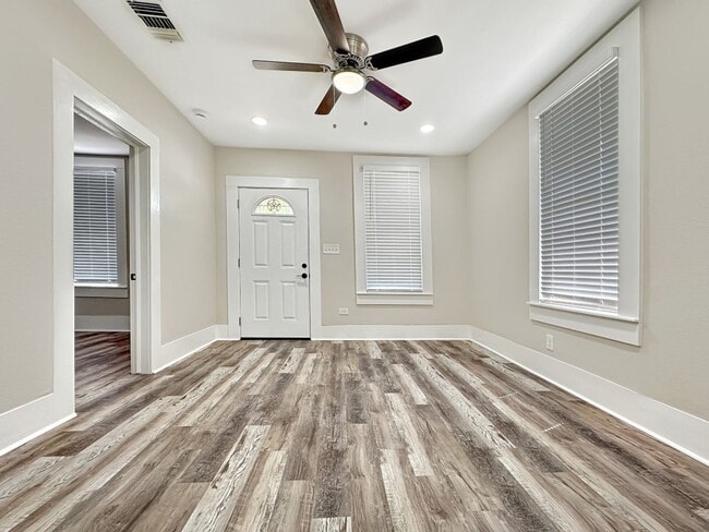 Photo - 147 St Francis Ave