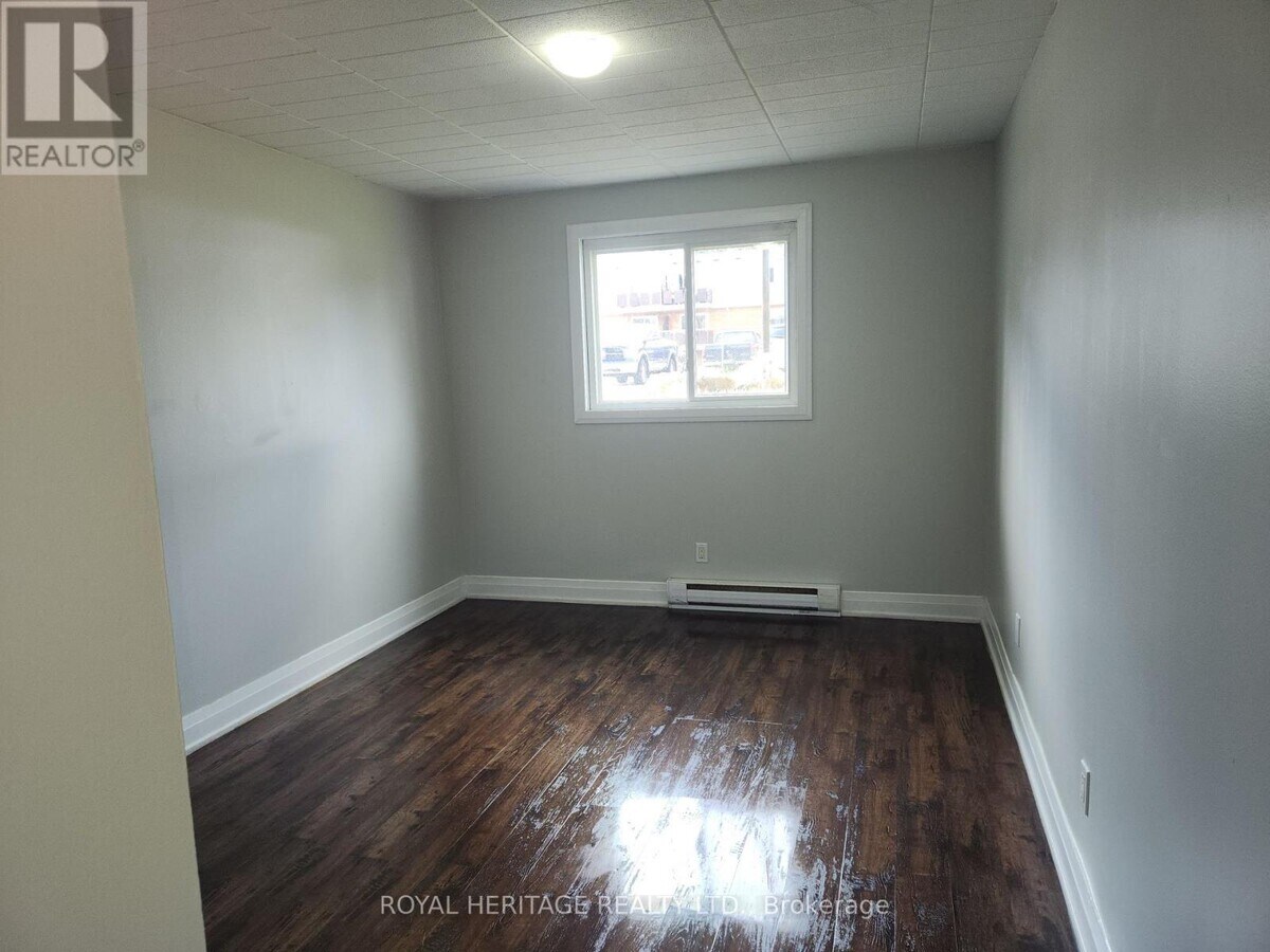 Photo - 8800 Willoughby Dr