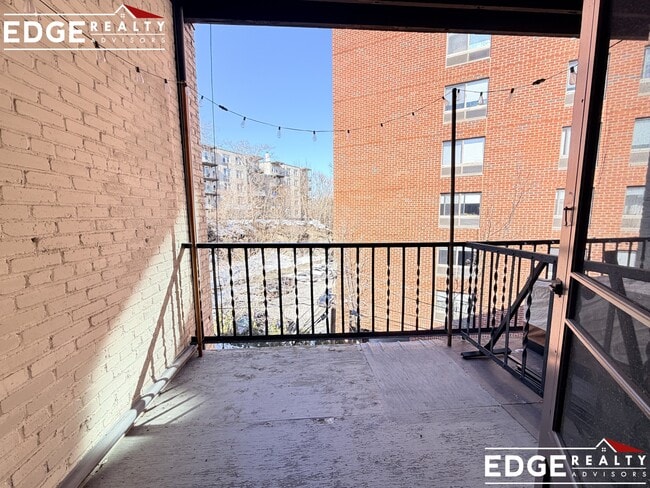 Photo - 25 Mt Hood Rd Unidad 12