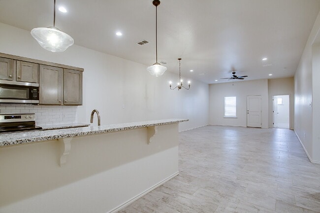 Photo - Luxury 3/2/2 Duplex in South Lubbock!