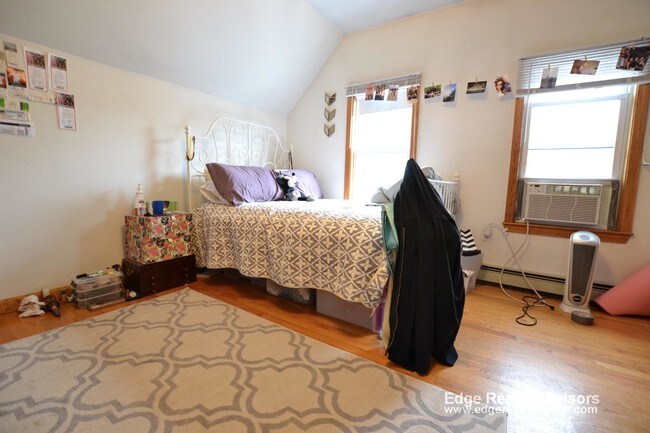 Photo - 66 Brooks St Unit 2