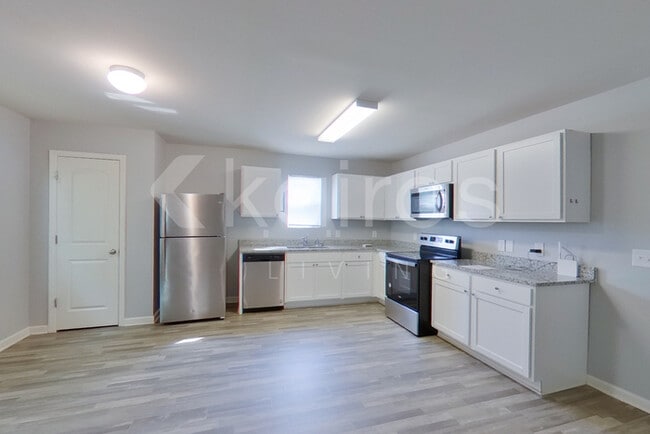 Photo - 10 Plymouth Ct