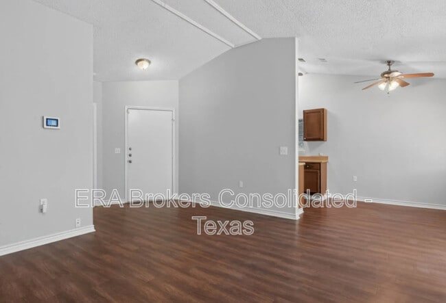 Photo - 10341 Flatland Trail