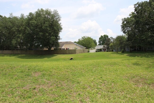 Photo - Spacious 3/2 in Eagle Point