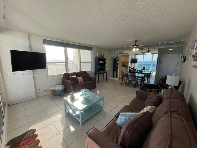Photo - 3505 S Ocean Dr Unit 921