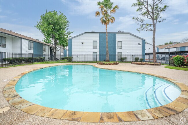 Building Photo - The Vintage Rental