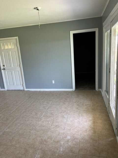 Photo - 9022 Avalon Dr