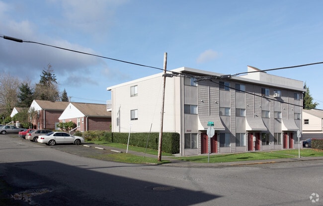 Brentwood Apartments