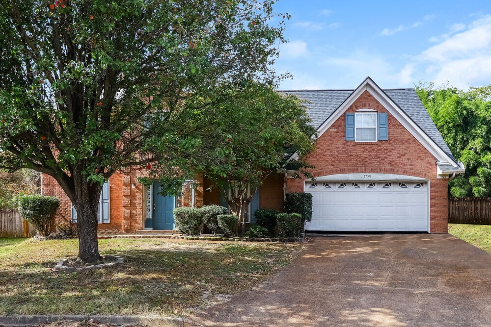 Photo - 1758 Torrington Ct House