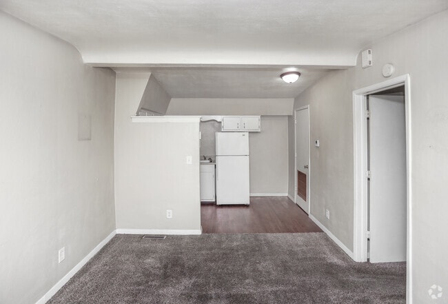 1BR, 1BA - 532 SF