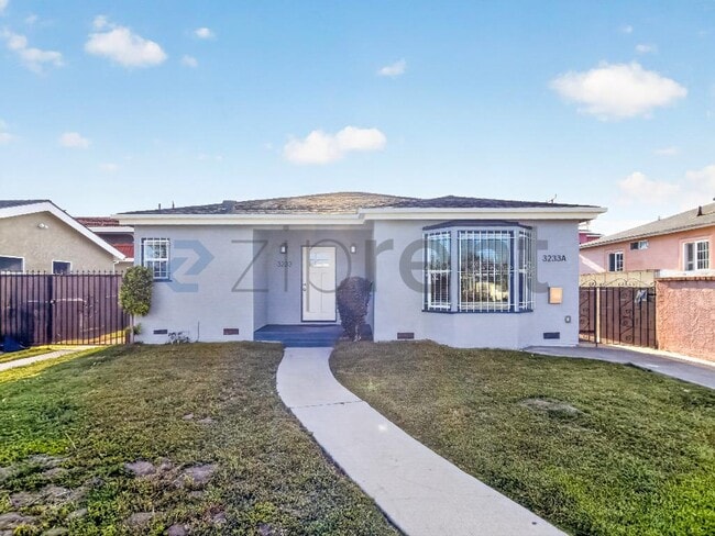 Building Photo - 3233 Easy Ave