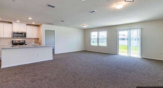 Photo - 254 Seville Pky