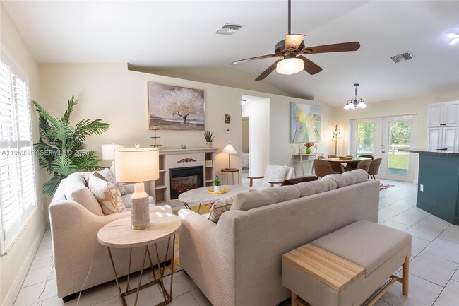 Photo - 36 Quail Roost Rd