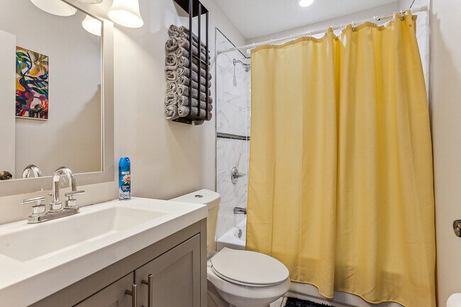 Photo - 2331 Feliciana St