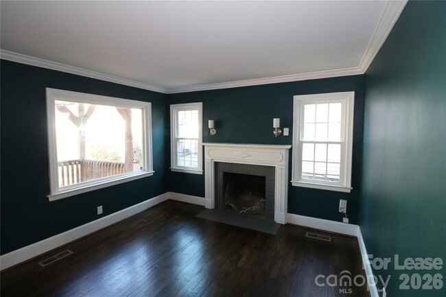 Photo - 2227 Celia Ave