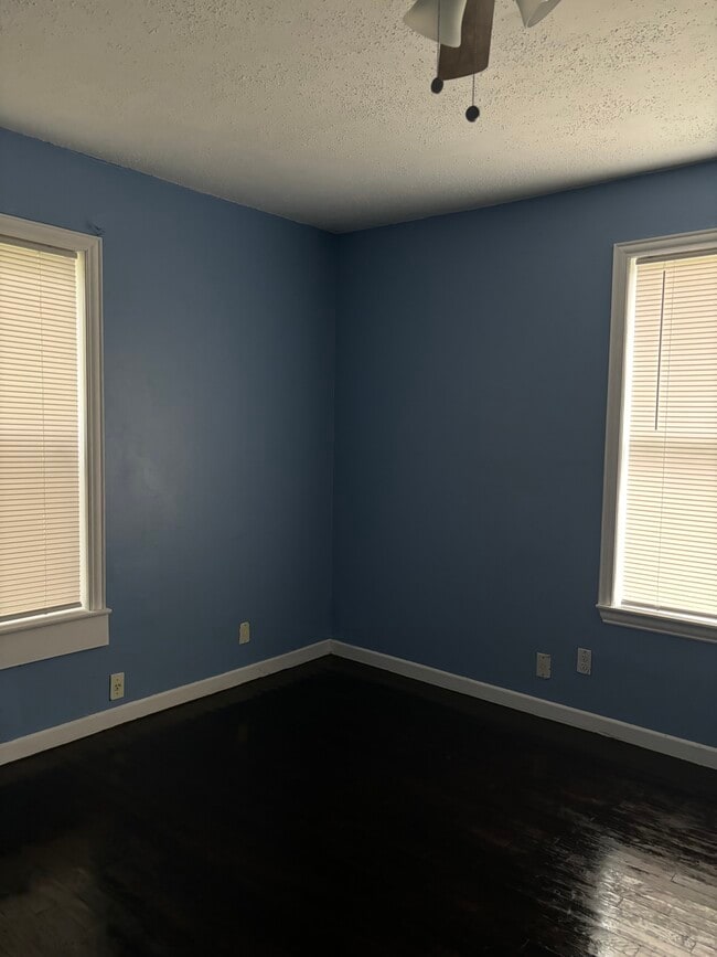 Bedroom 1 - 102 Hilltop Dr