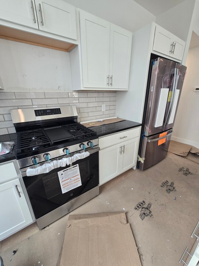 Photo - 2448 Professor Ave