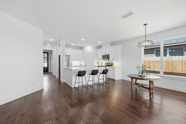 Photo - 1656 Whiterock Dr