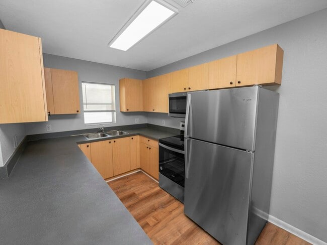 Photo - 2912 E Columbus Dr Unit 3