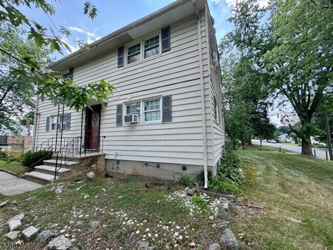 Photo - 36 N Lawrence Ave Casa Adosada