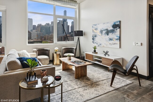 Photo - 171 N Aberdeen St Unit 610