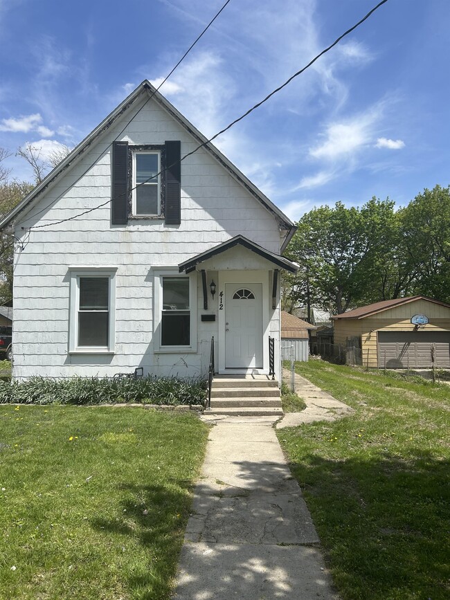 Photo - 412 S Gardiner Ave House