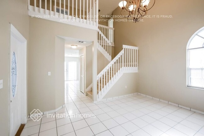 621 SW 176th Ave