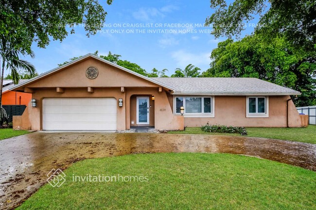 Photo - 3520 SW 70th Ave House