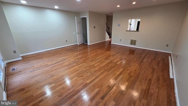 Photo - 13 Wellspring Cir