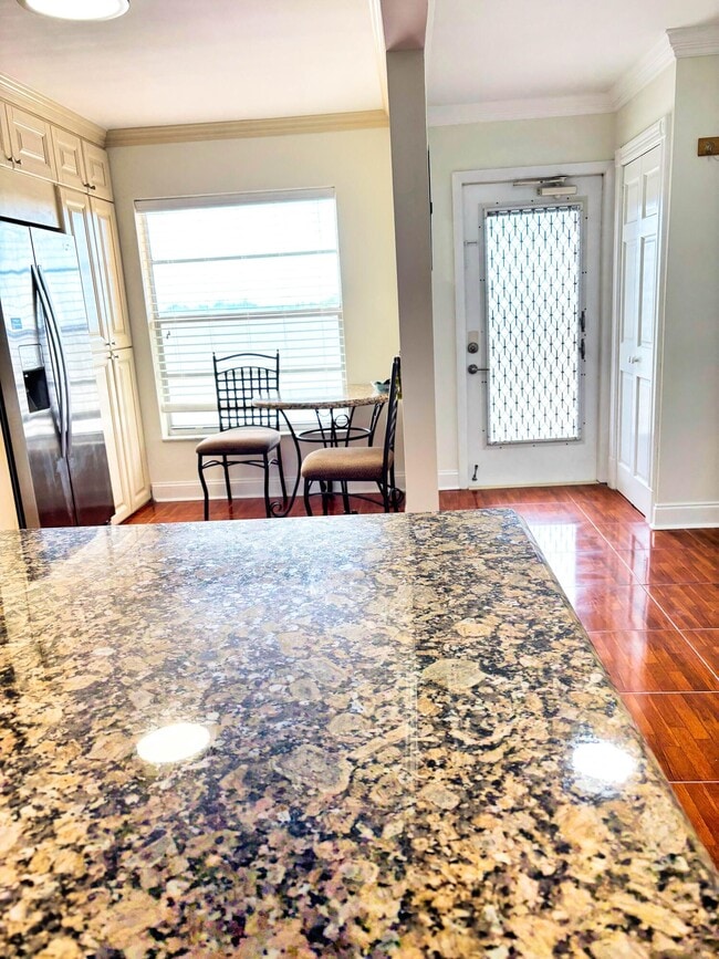 Building Photo - 14671 Bonaire Blvd Unit Apt 505