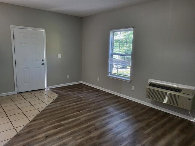 Photo - 176 Spring Cir Dr