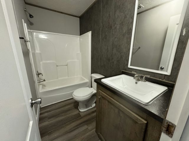 Photo - 1702 Sunburst Dr