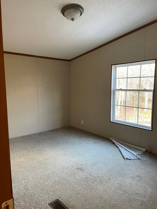 137 Powell Rd Rental House Rental in Hohenwald, TN