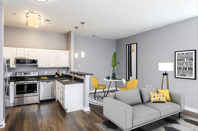 Building Photo - 301 W Franklin St