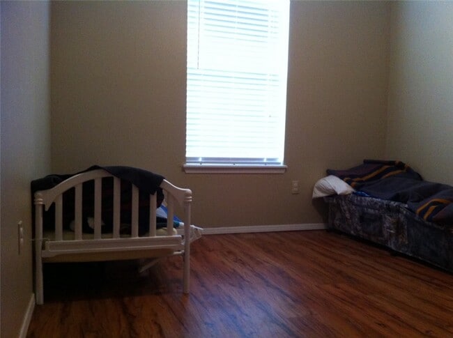 Photo - 4033 N Cambray Dr