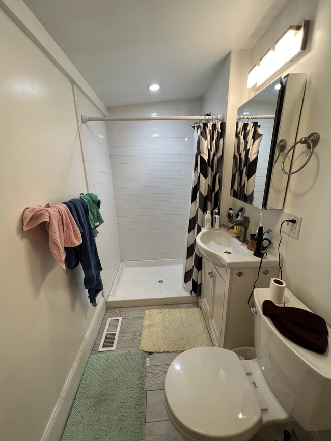 Photo - 87 Morrison Ave Unit 1R