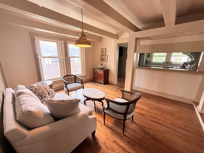 109 W Hollywood Ave Unit SI ID1638175P