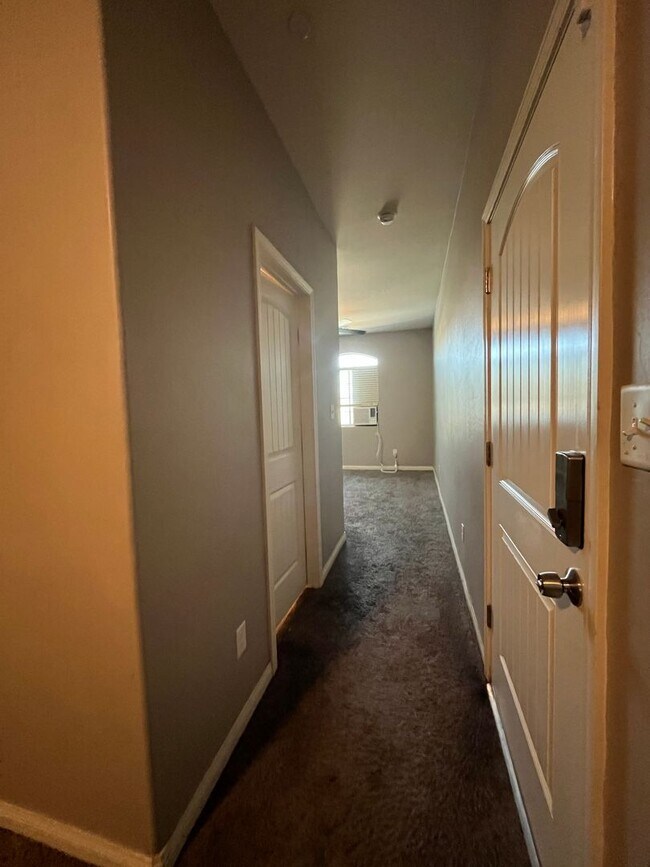 Photo - 1506 Platea St Unit Studio