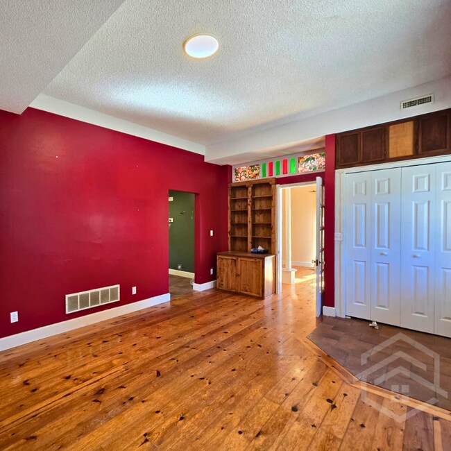 Photo - 1-Bedroom Available in Otterville!! Unit 2