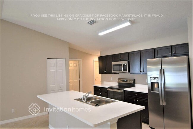 Photo - 2261 SE Heathwood Cir